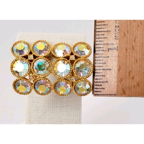 Vintage Signed Stanley Rhinestone AB Gold Tone Curved Clip On Earrings 1" - Picture 6 of 6